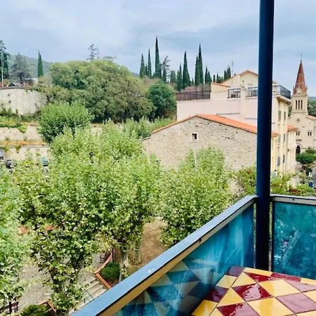 Renove Avec Balcon A Amelie-les-bains - Fr-1-703-70 * אמלי-לה-באינס-פללדה