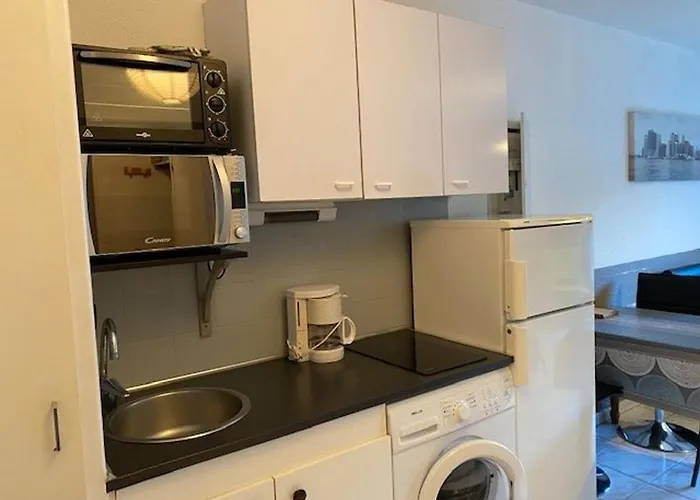 Rénové Avec Balcon à Amélie-les-bains - Fr-1-703-70 Amélie-les-Bains-Palalda