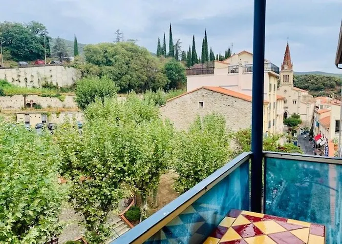 Rénové Avec Balcon à Amélie-les-bains - Fr-1-703-70 * Amélie-les-Bains-Palalda